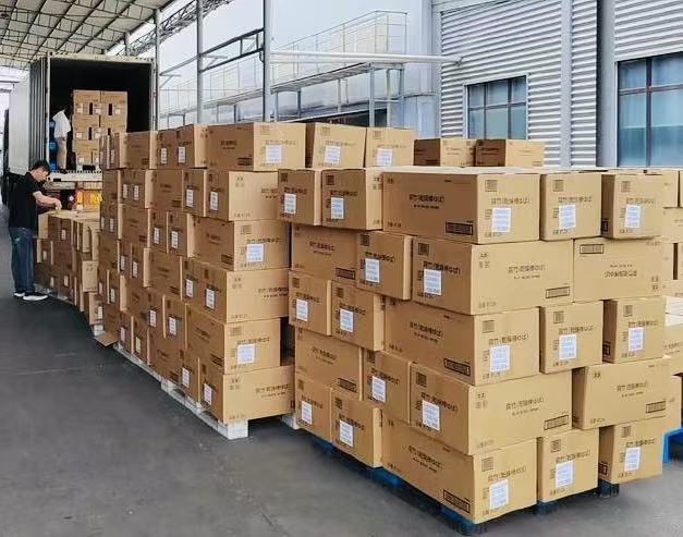 25,000 इकाइयों का शिपमेंट: एक जापानी ग्राहक के लिए 4.45-इंच आईपीएस एलसीडी (1920x1080, 120 हर्ट्ज उच्च ताज़ा दर)